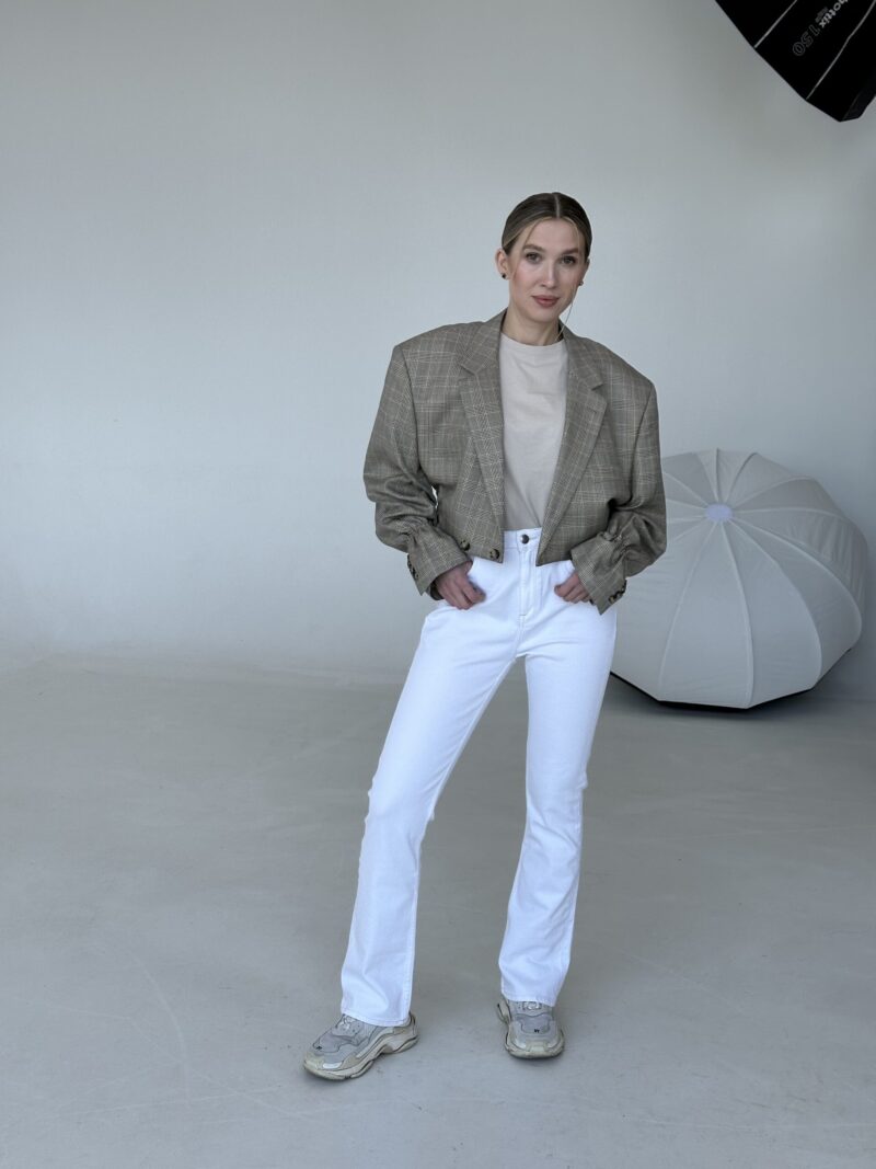 MINI JEDWABNO WEŁNIANA MARYNARKA W JASNĄ KRATĘ