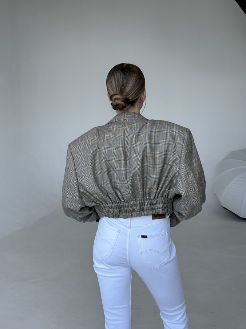 MINI JEDWABNO WEŁNIANA MARYNARKA W JASNĄ KRATĘ