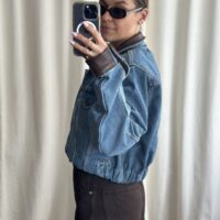 KURTKA JEANSOWA ZE SKÓRZANYM KOŁNIERZEM ORAZ MANKIETAMI no4