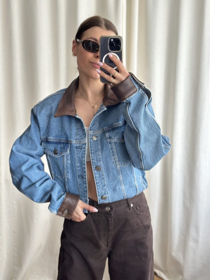 KURTKA JEANSOWA ZE SKÓRZANYM KOŁNIERZEM ORAZ MANKIETAMI no4