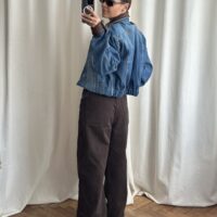 KURTKA JEANSOWA ZE SKÓRZANYM KOŁNIERZEM ORAZ MANKIETAMI no3