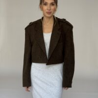 KRÓTKA BRĄZOWA CIEPŁA MARYNARKA Z PAGONAMI