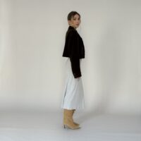 KRÓTKA BRĄZOWA CIEPŁA MARYNARKA Z PAGONAMI