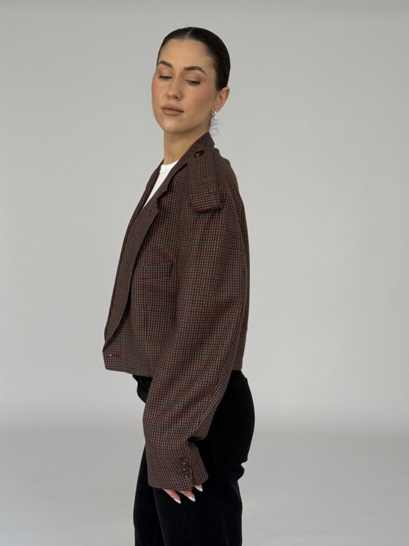 KRÓTKA MARYNARKA W KRATĘ W PAGONAMI no2