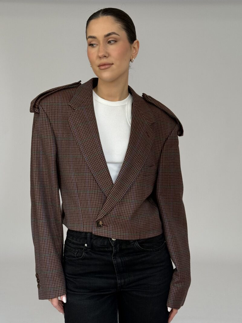 KRÓTKA MARYNARKA W KRATĘ W PAGONAMI no2