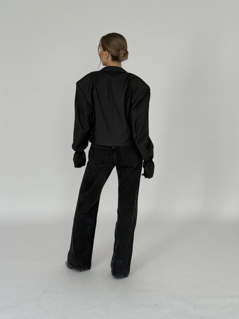 KRÓTKA GRAFITOWA DWURZĘDOWA MARYNARKA