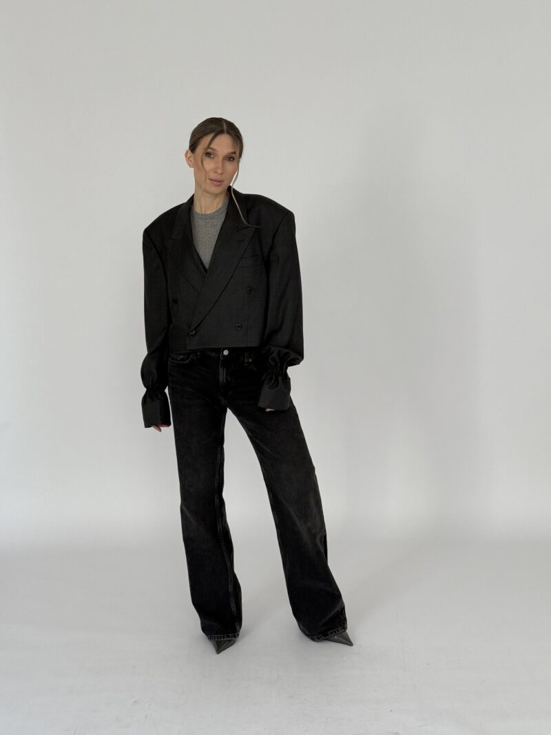 KRÓTKA GRAFITOWA DWURZĘDOWA MARYNARKA