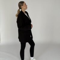 CZARNA OVERSIZOWA LNIANA MARYNARKA