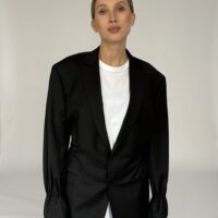 TALIOWANA WEŁNIANA CZARNA MARYNARKA no2